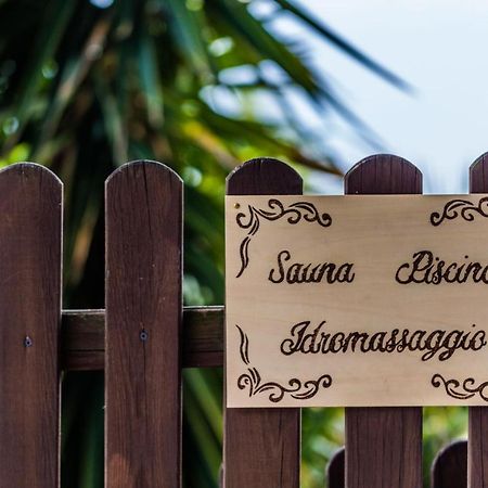 Casa Vacanza Spirito Libero Pianello  Bagian luar foto