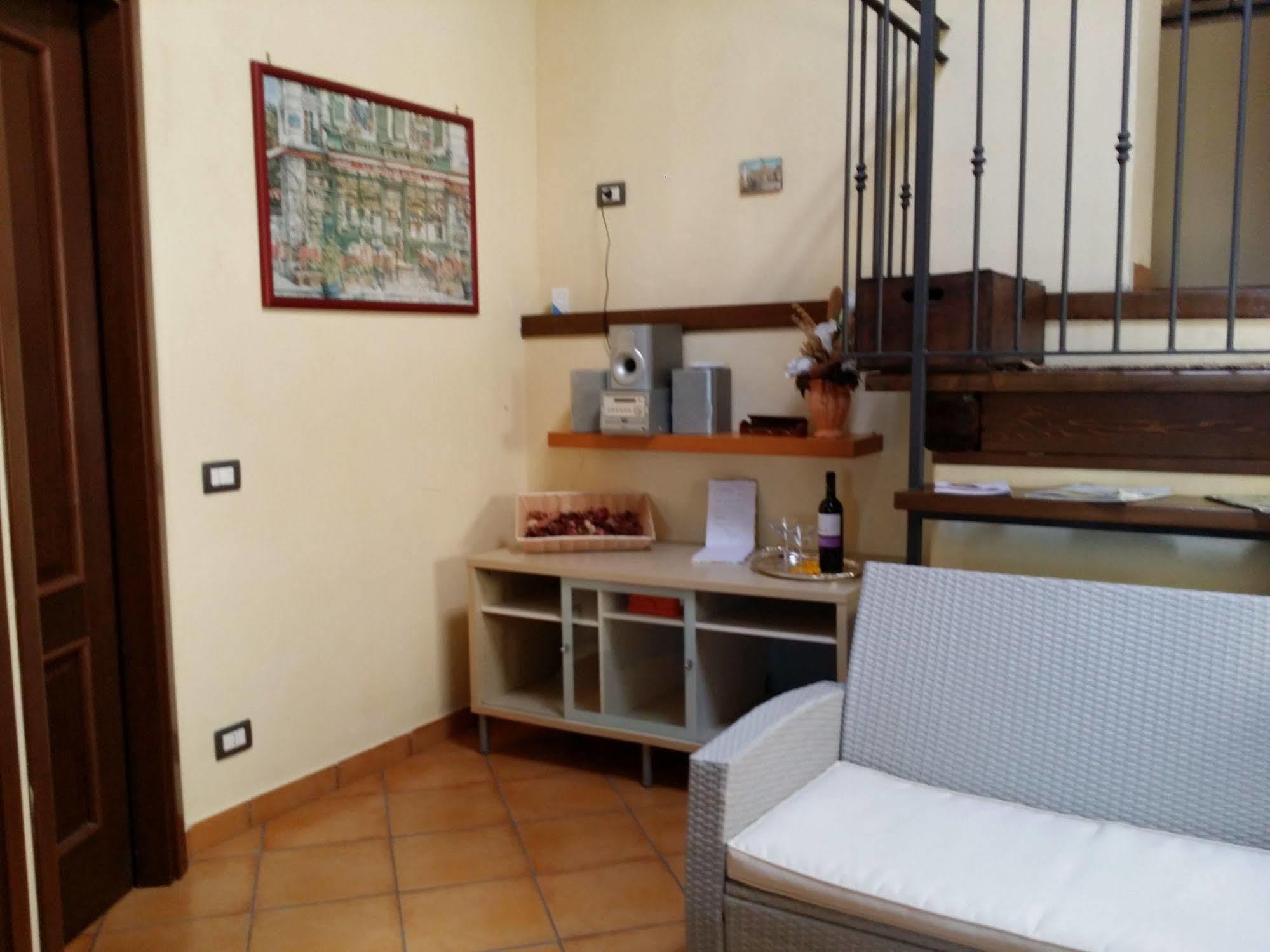 Casa Vacanza Spirito Libero Pianello  Bagian luar foto