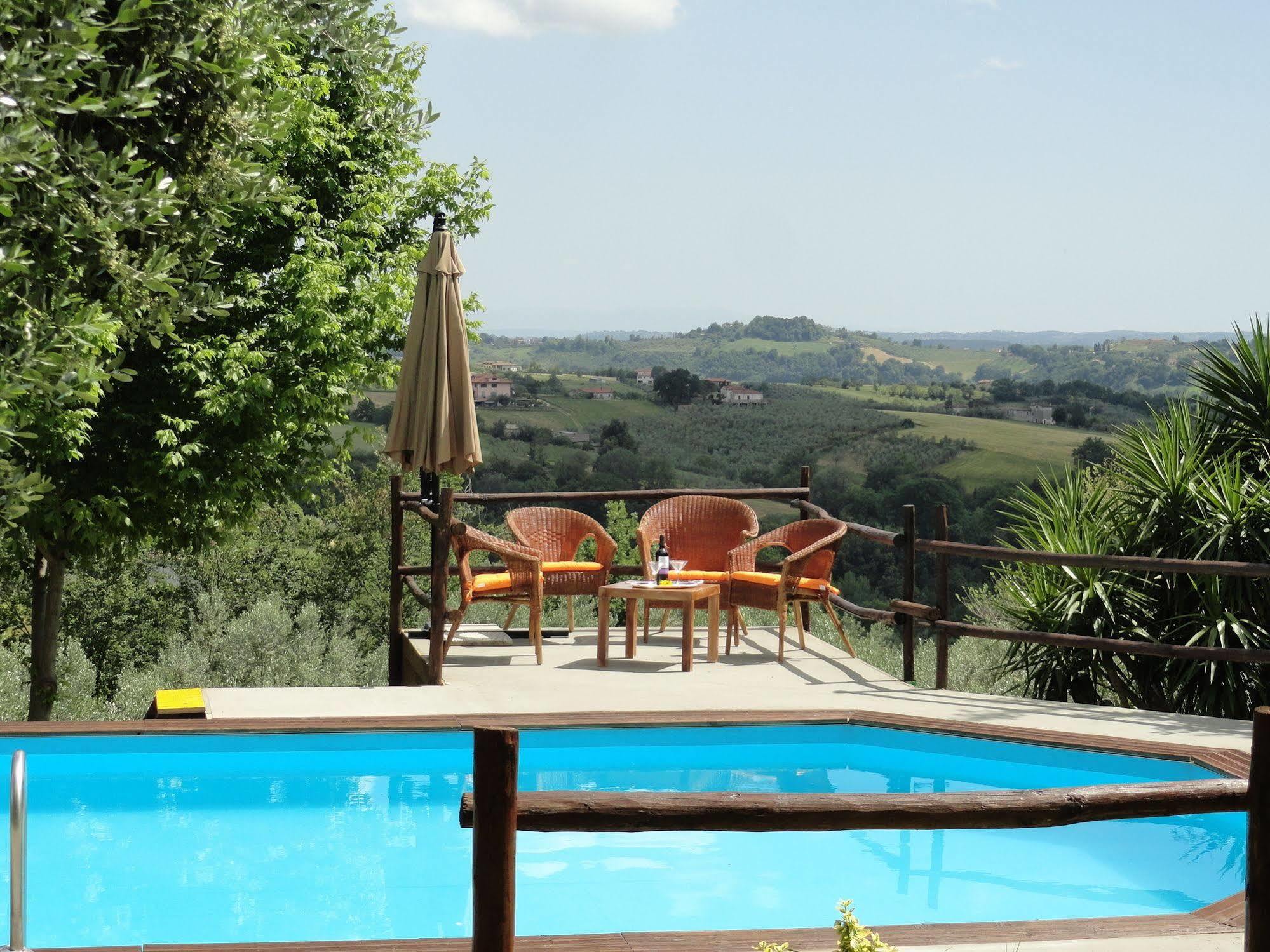 Casa Vacanza Spirito Libero Pianello  Bagian luar foto