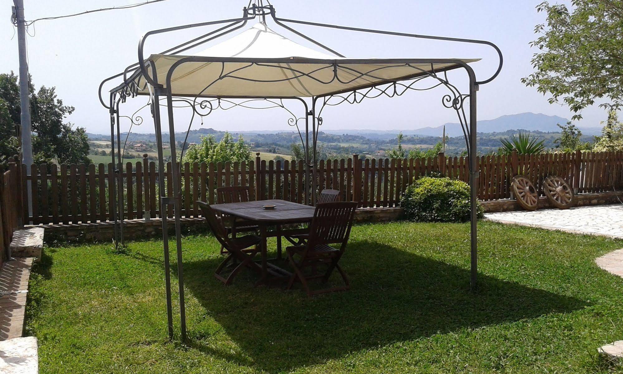 Casa Vacanza Spirito Libero Pianello  Bagian luar foto